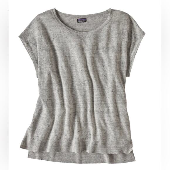 Patagonia Women’s Sz Small Lightweight Linen Top
Style #50440 in Gray - Picture 1 of 9